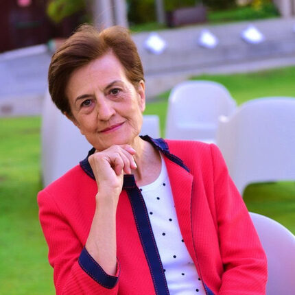 Adela Cortina «Más vale pensar en el sentido de la vida que en prolongarla eternamente»
