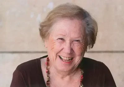 Homenaje a SOL ROMEU ALFARO