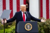 El sindiós de un Trump que se cree Dios